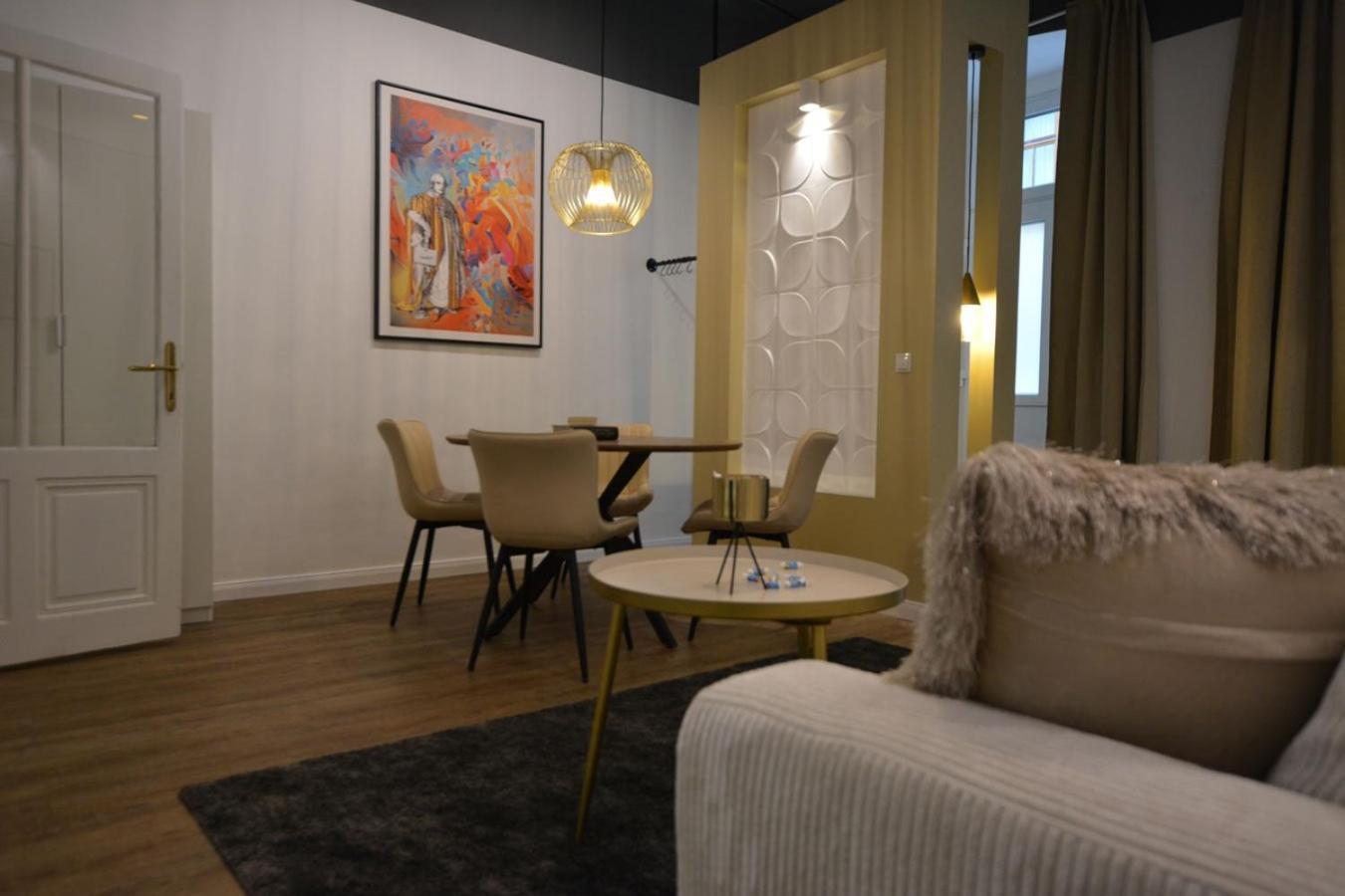 Meetsleopold Apartment เวียนนา ภายนอก รูปภาพ
